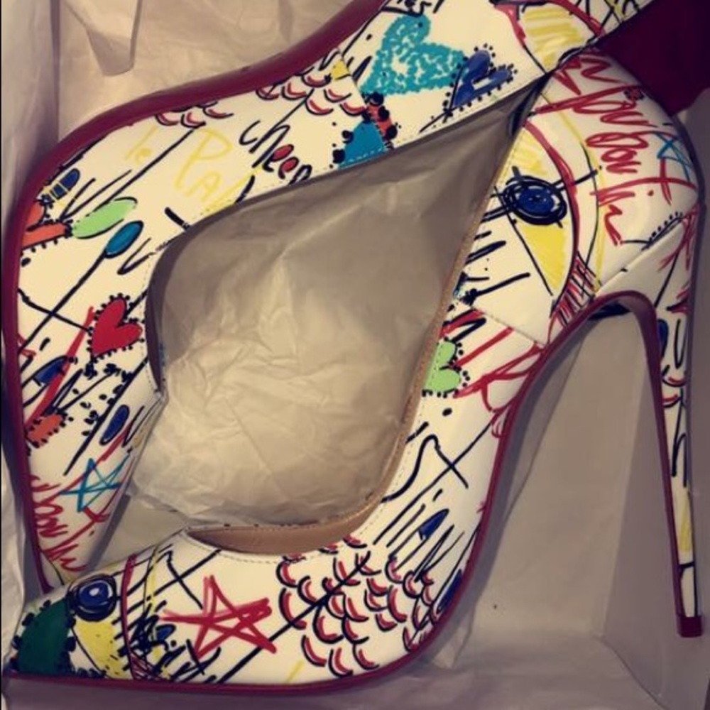 38.5 Christian Louboutin’s “So Kate”